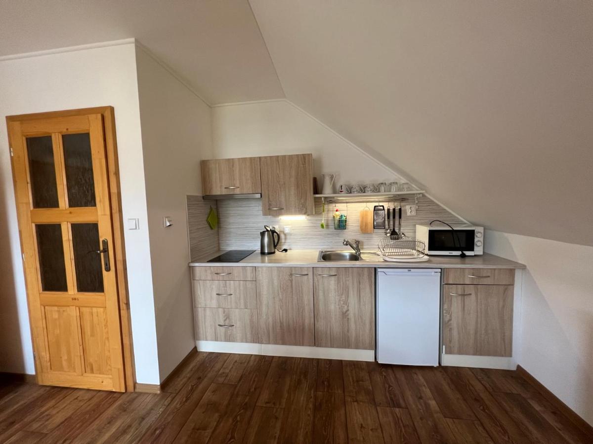 Apartment Brusinka 卡什佩尔斯凯霍里 外观 照片