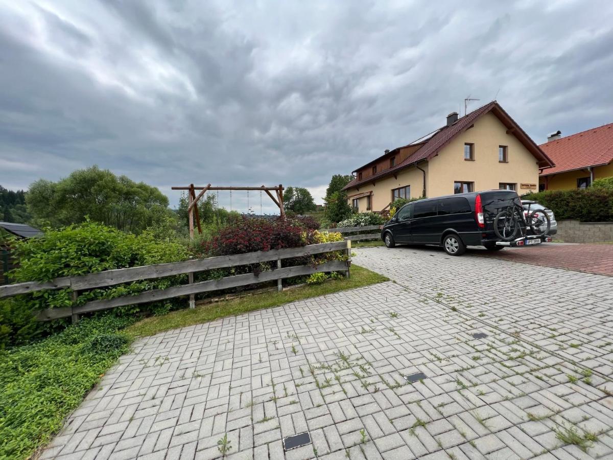 Apartment Brusinka 卡什佩尔斯凯霍里 外观 照片
